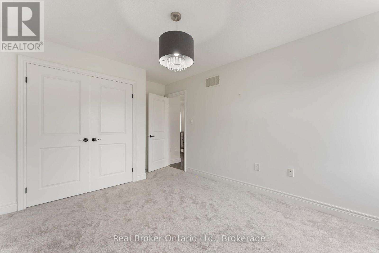 86 Dunrobin Lane, Grimsby, Ontario  L3M 0H4 - Photo 25 - X13812604