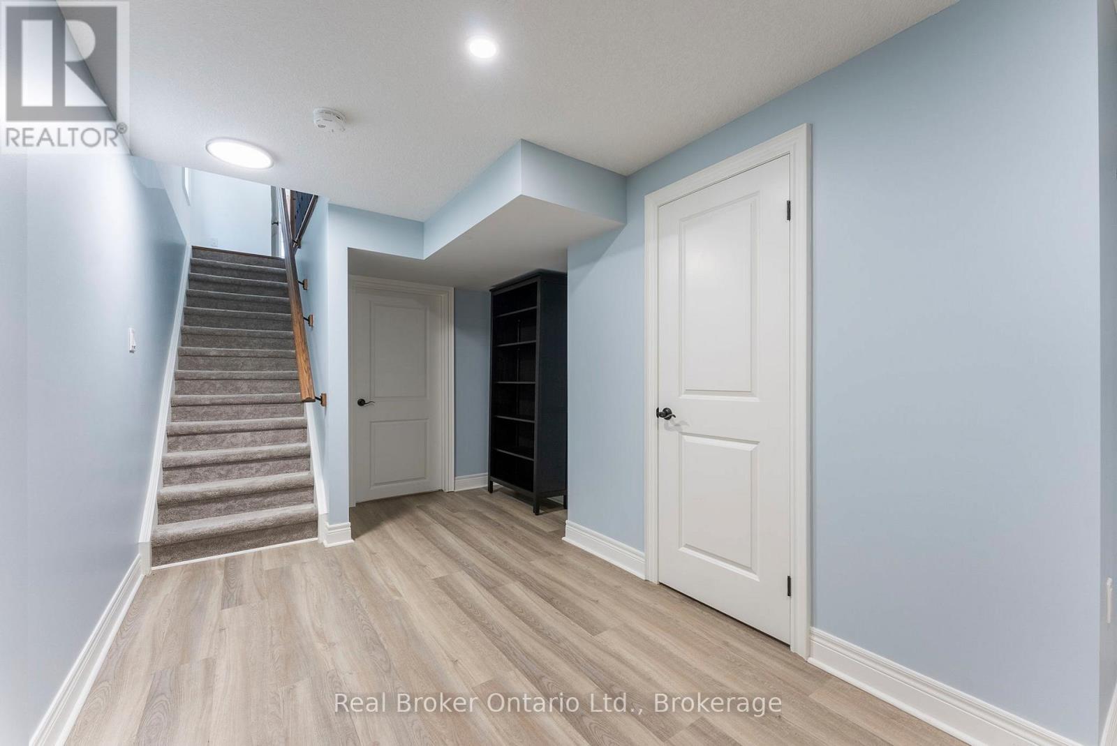 86 Dunrobin Lane, Grimsby, Ontario  L3M 0H4 - Photo 27 - X13812604