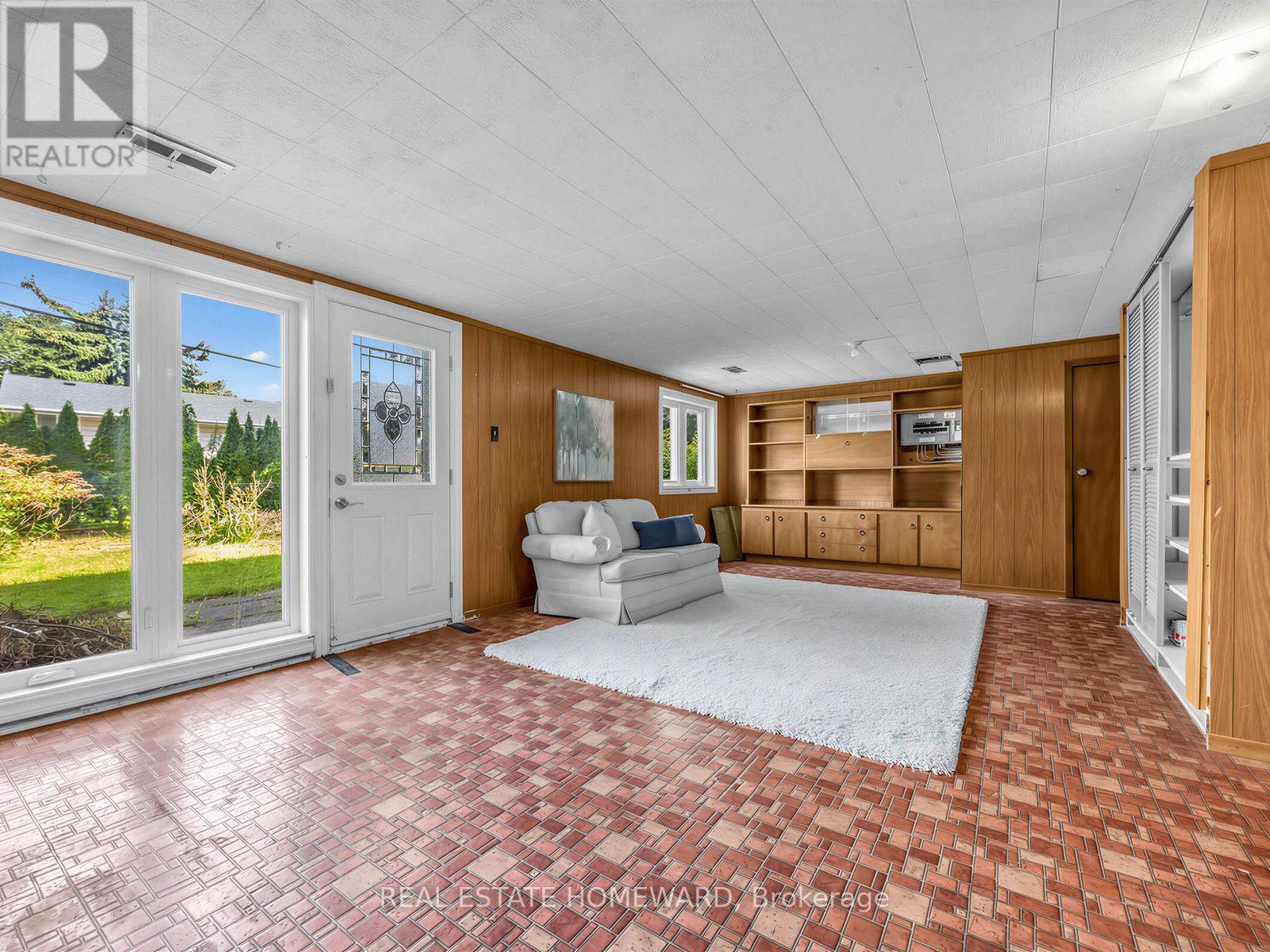 32 Highbrook Drive, Toronto, Ontario  M1P 3L3 - Photo 20 - E13812564