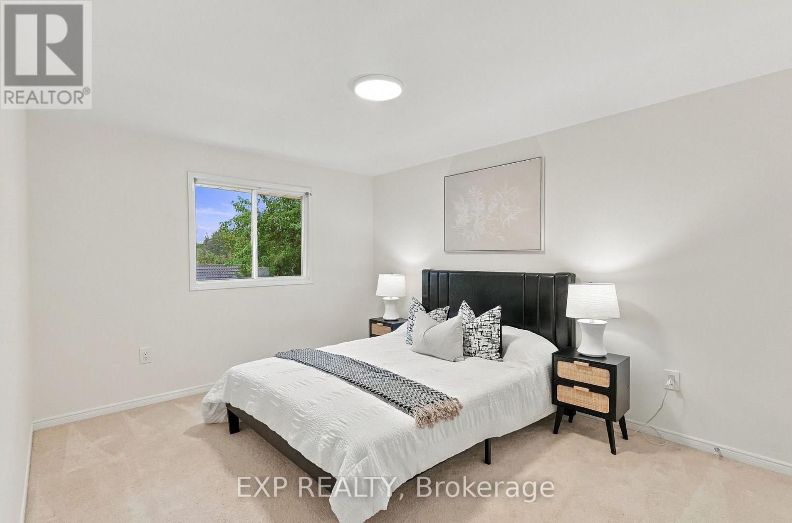56 Ingleborough Court, Markham, Ontario  L3R 8M4 - Photo 17 - N13812568