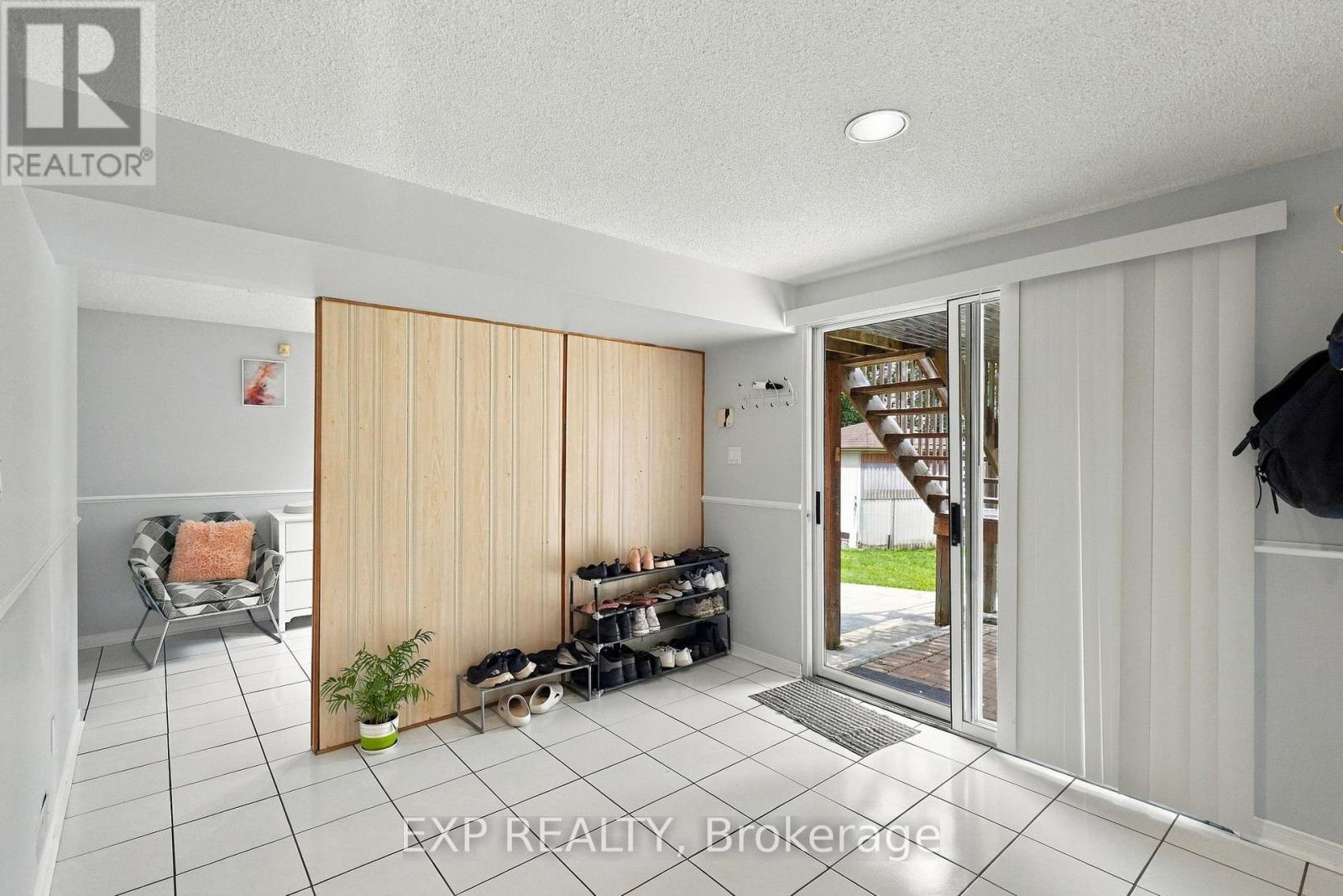 56 Ingleborough Court, Markham, Ontario  L3R 8M4 - Photo 27 - N13812568