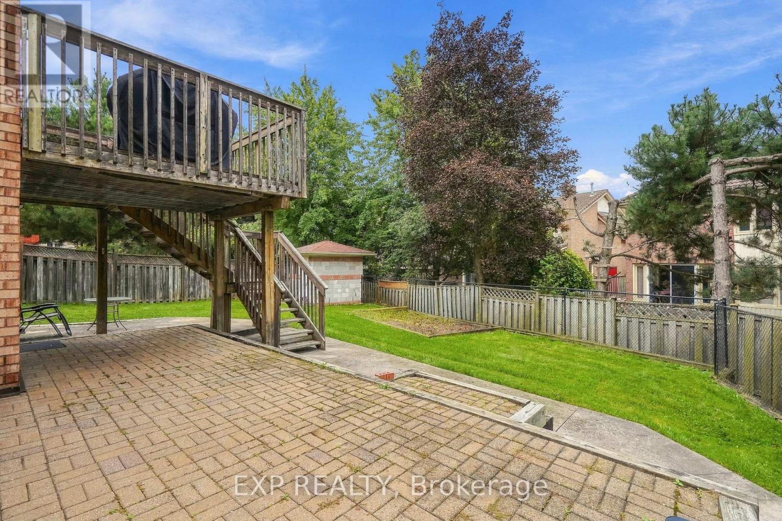 56 Ingleborough Court, Markham, Ontario  L3R 8M4 - Photo 33 - N13812568