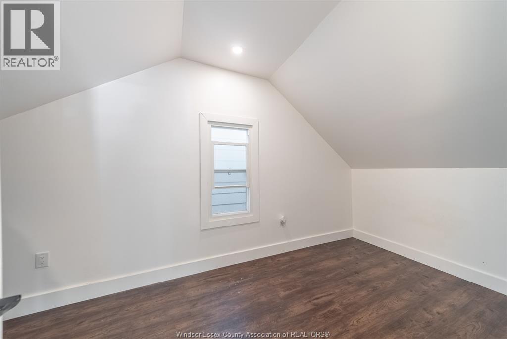 1354 Mckay Avenue, Windsor, Ontario  N9B 2B2 - Photo 18 - 26022906