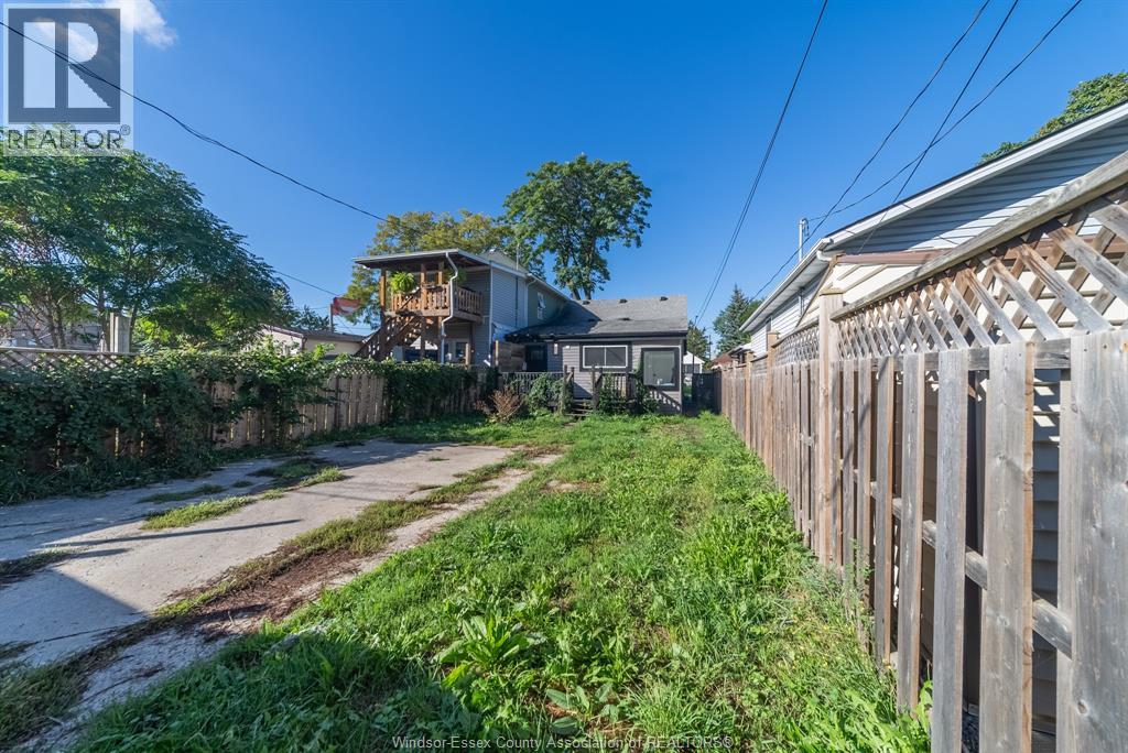 1354 Mckay Avenue, Windsor, Ontario  N9B 2B2 - Photo 45 - 26022906