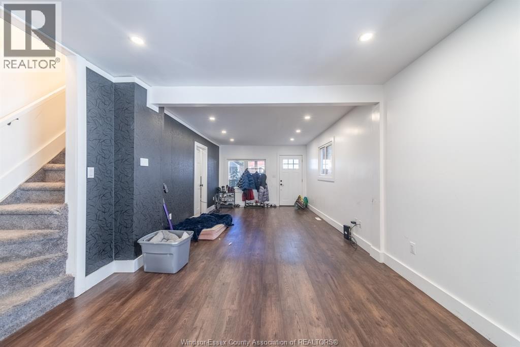 1354 Mckay Avenue, Windsor, Ontario  N9B 2B2 - Photo 6 - 26022906