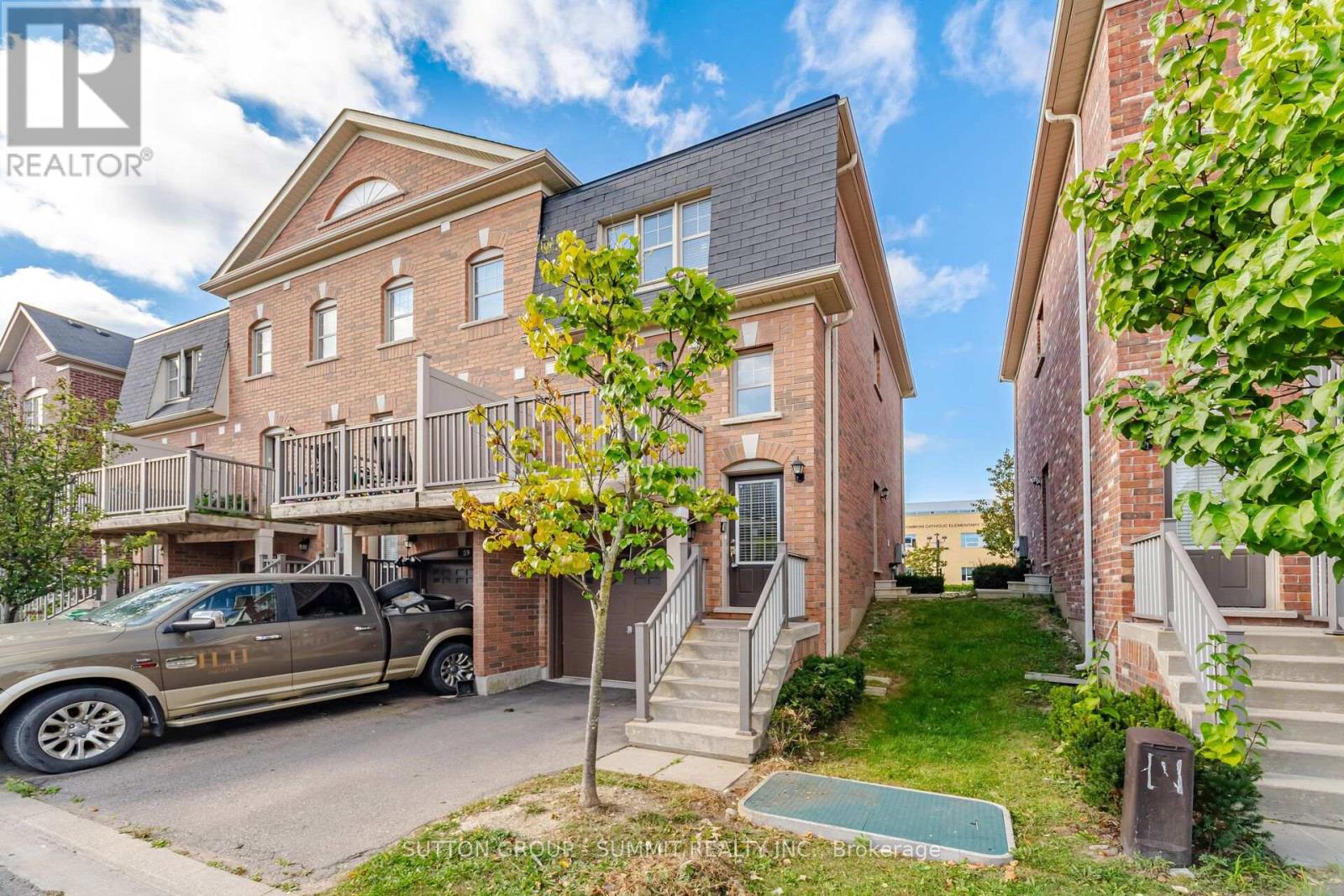 57 Battalion Road, Brampton (Northwest Brampton), Ontario  L7A 4B7 - Photo 2 - W13812594