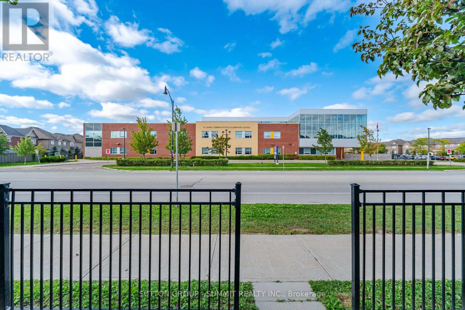 57 Battalion Road, Brampton (Northwest Brampton), Ontario  L7A 4B7 - Photo 45 - W13812594