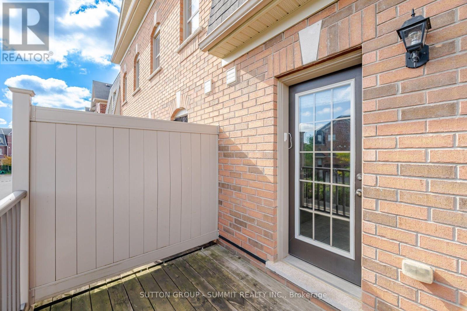 57 Battalion Road, Brampton (Northwest Brampton), Ontario  L7A 4B7 - Photo 8 - W13812594