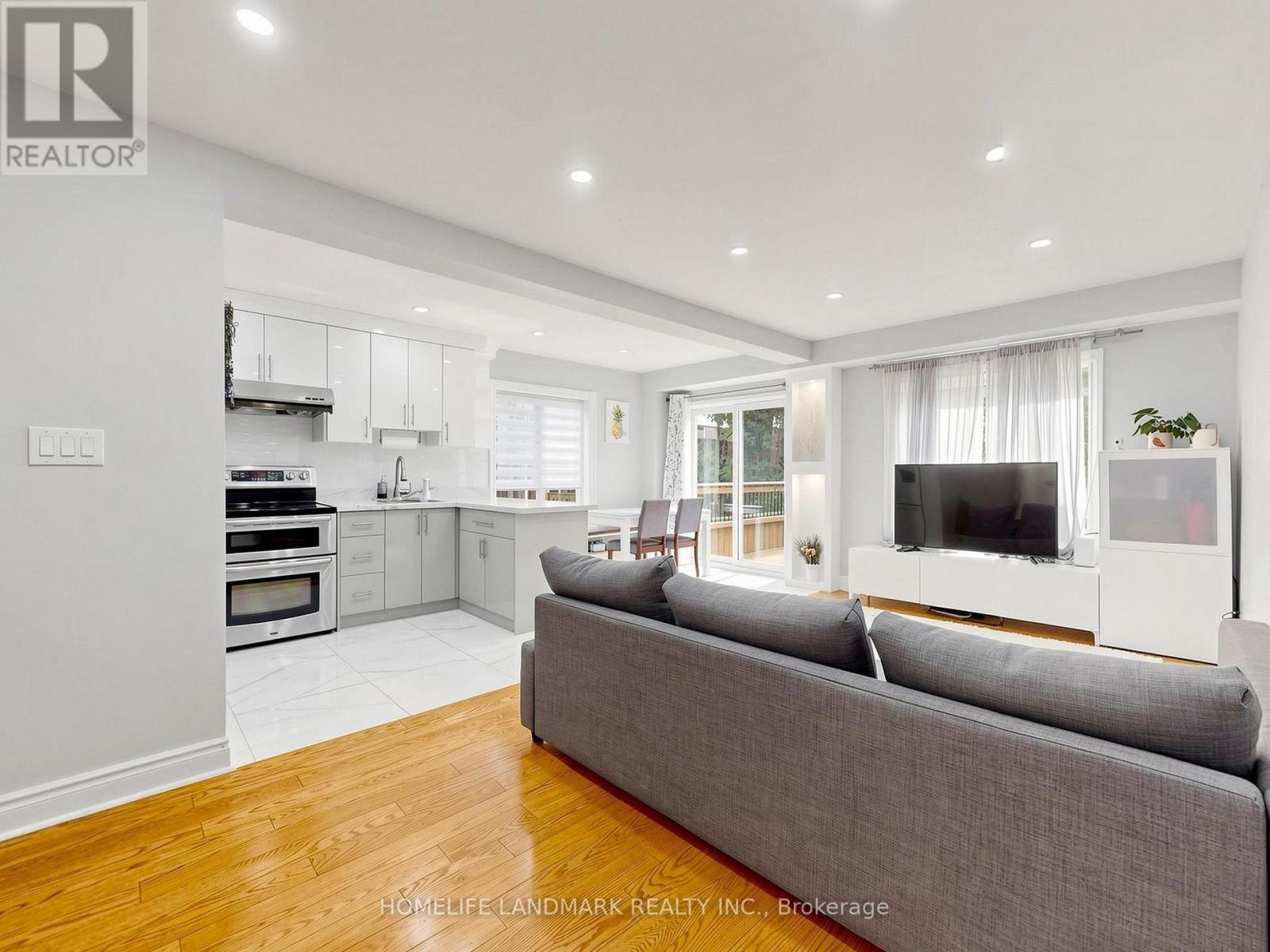 120 - 1480 Britannia Road W, Mississauga, Ontario  L5V 2K4 - Photo 3 - W13812616