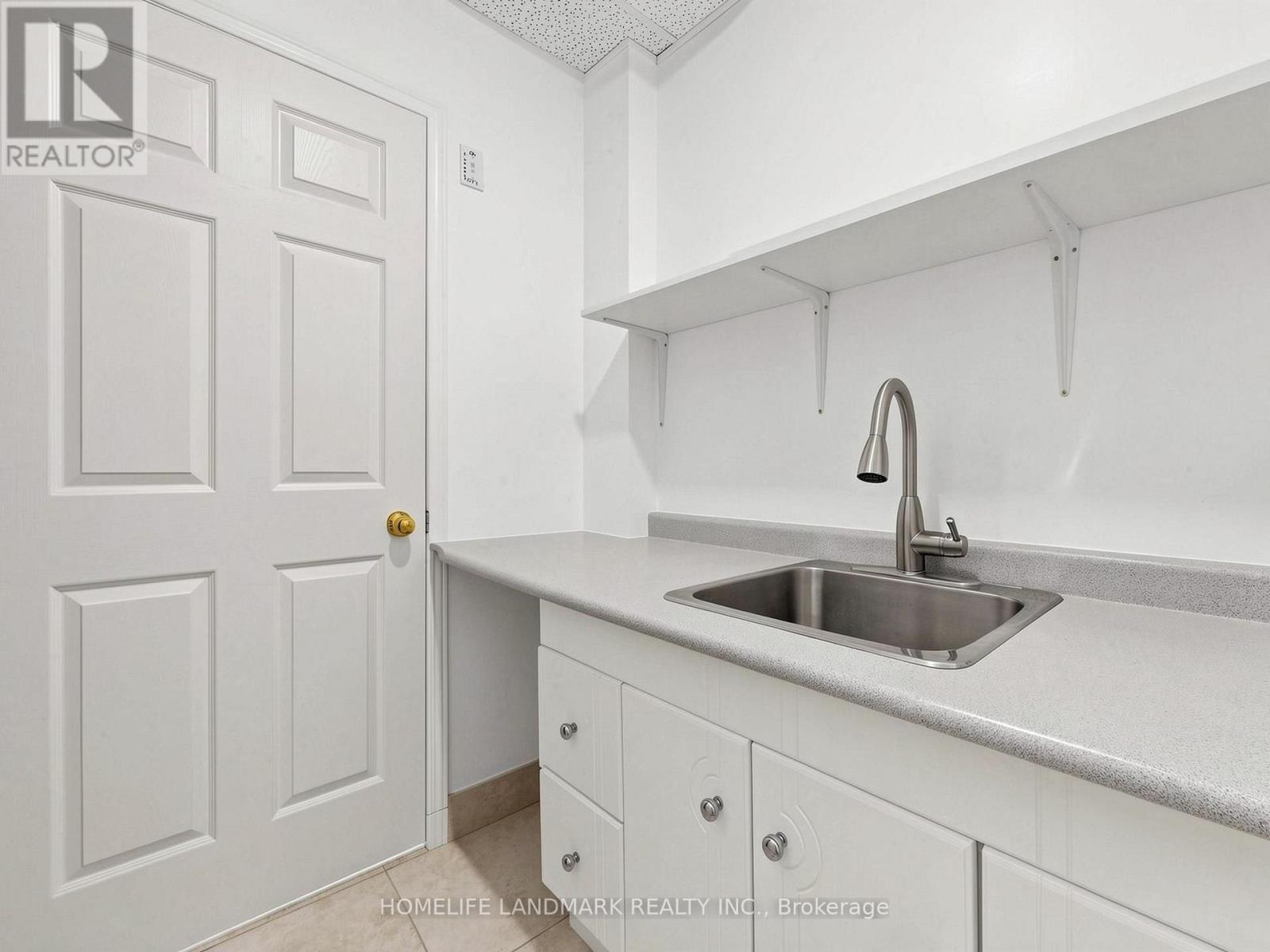120 - 1480 Britannia Road W, Mississauga, Ontario  L5V 2K4 - Photo 43 - W13812616