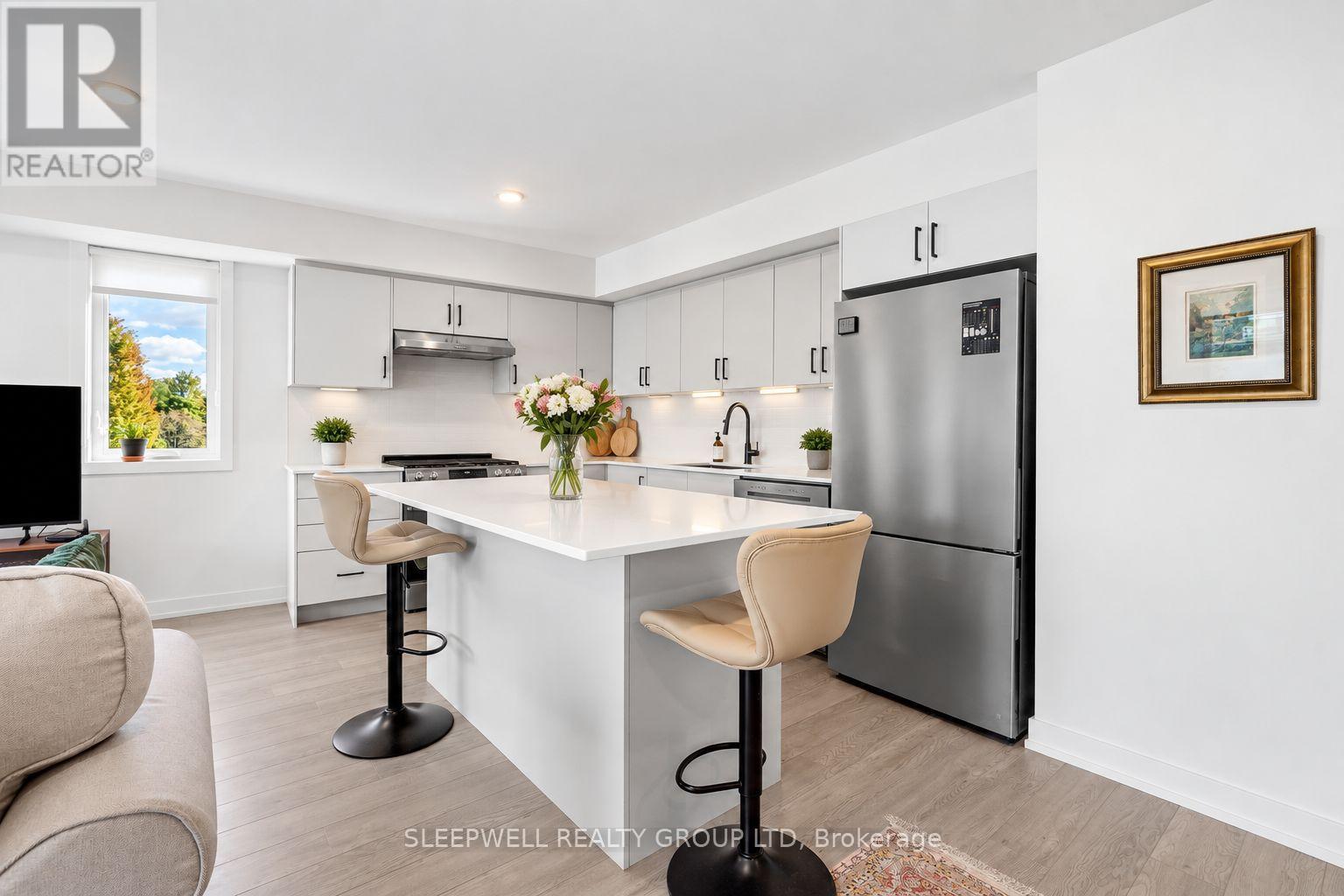 5 - 152 Springhurst Avenue, Ottawa, Ontario  K1S 0E5 - Photo 3 - X13699860