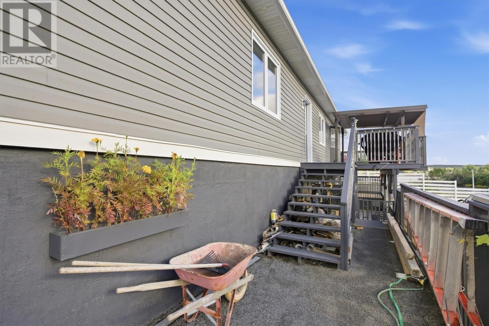3 Brookside Road, Glovertown — photo 44