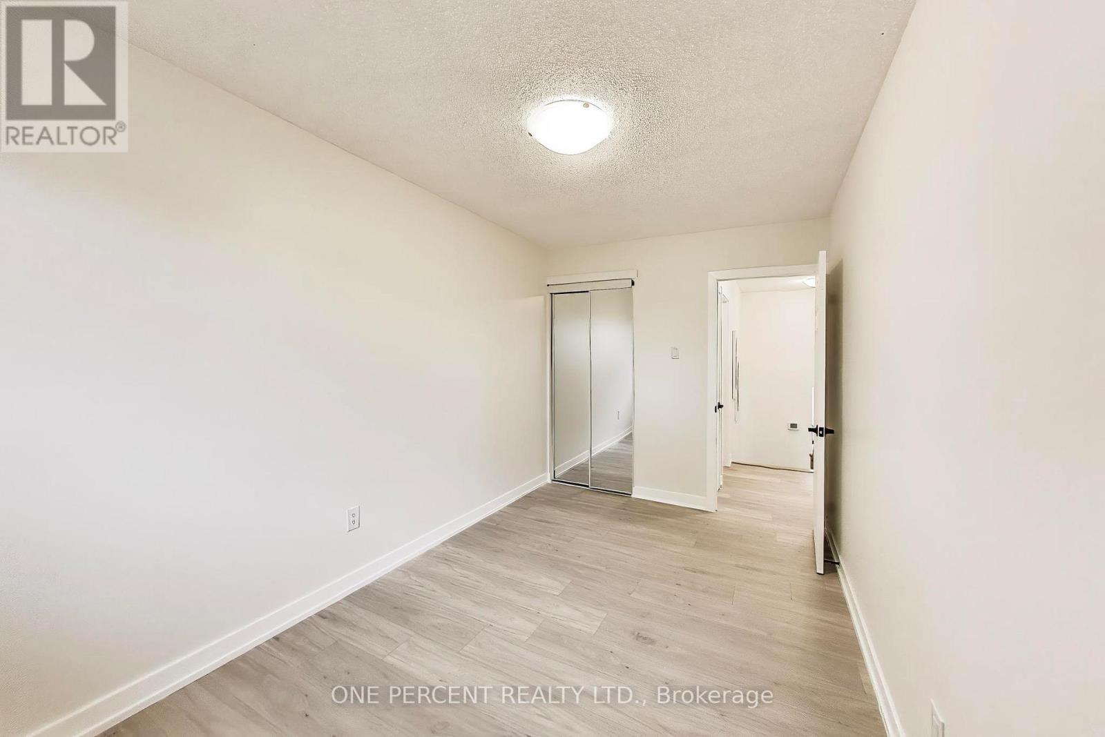1270 Pallatine Drive, Oakville, Ontario  L6H 1Z2 - Photo 20 - W13099536