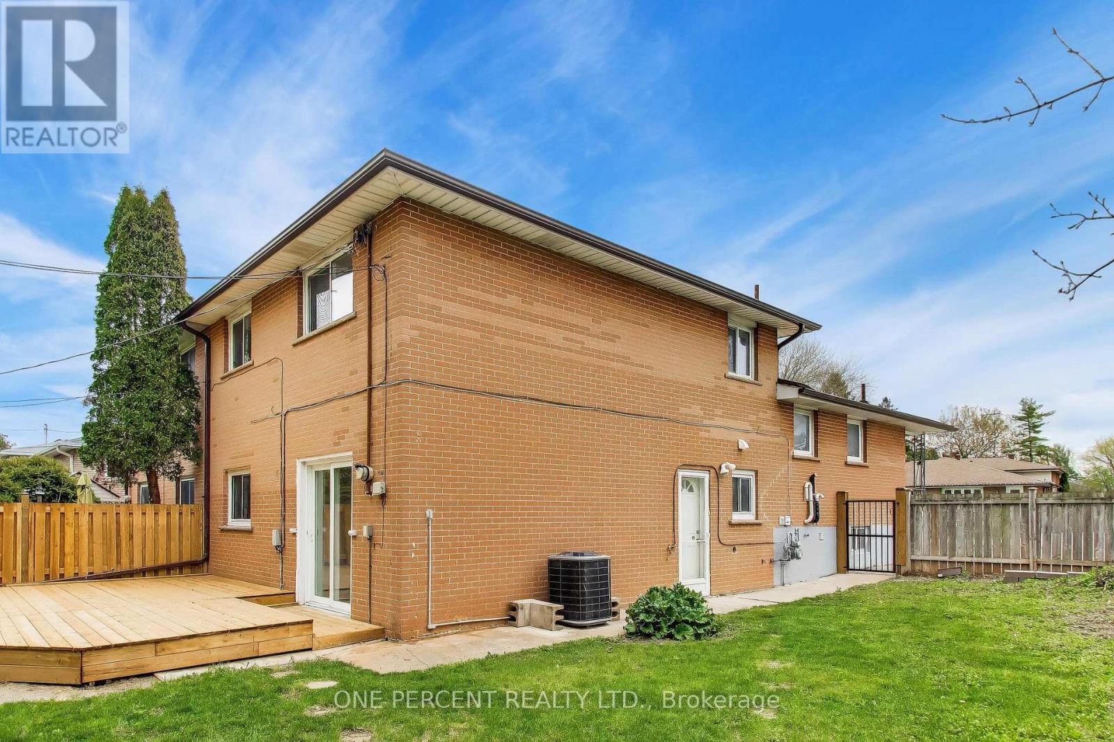 1270 Pallatine Drive, Oakville, Ontario  L6H 1Z2 - Photo 33 - W13099536