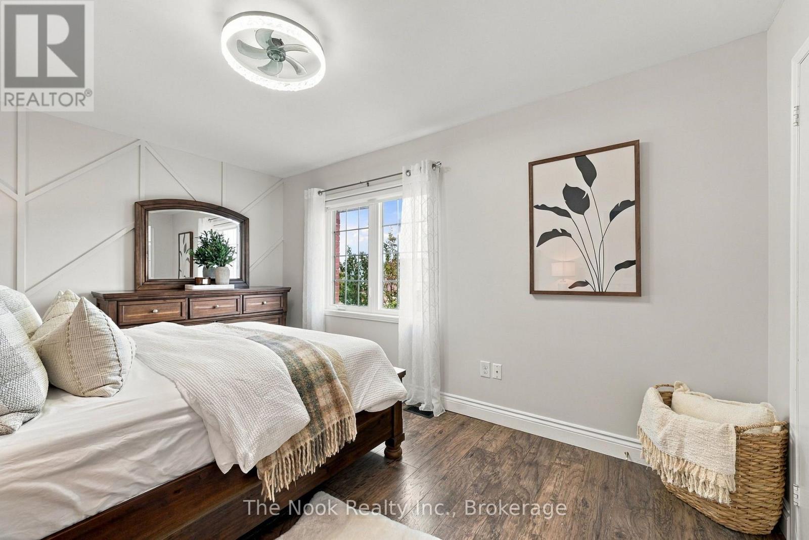 20 Pendrill Way, Ajax (Central East), Ontario  L1Z 0K9 - Photo 15 - E13812726