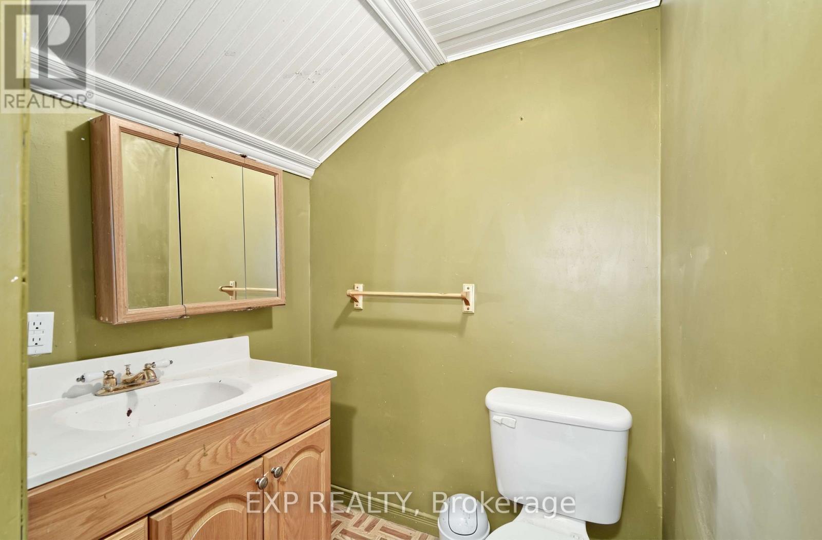 70257 Blackbush Line, South Huron (Stephen), Ontario  N0M 1N0 - Photo 26 - X13812636