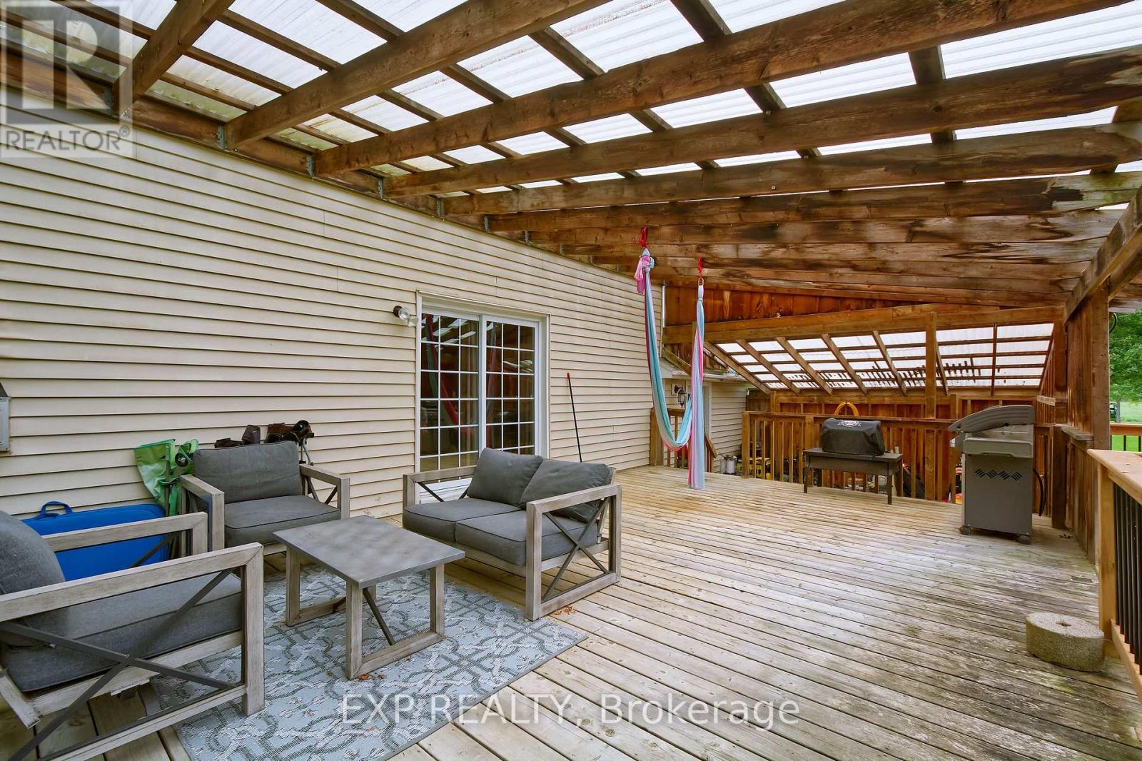 70257 Blackbush Line, South Huron (Stephen), Ontario  N0M 1N0 - Photo 38 - X13812636