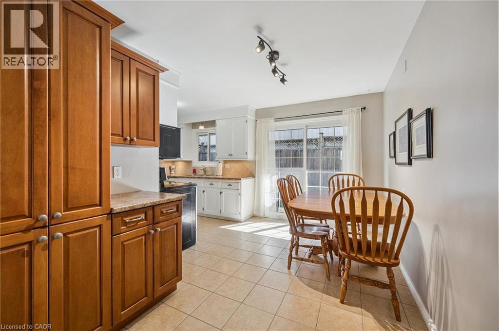 35 Crosby Drive, Kitchener, Ontario  N2B 2K9 - Photo 15 - 40865236