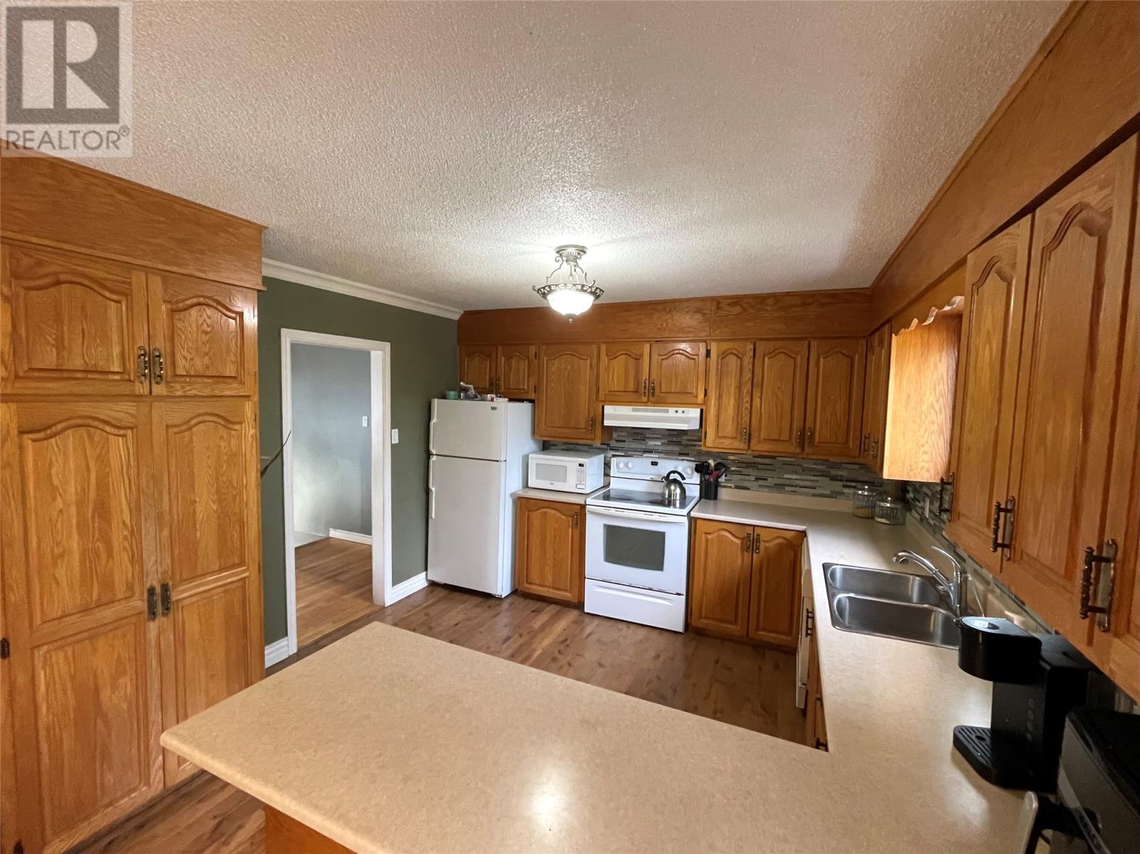 80 Second Avenue, Grand Falls-Windsor, Newfoundland & Labrador A2B 1B6 - Photo 5 - 1303153