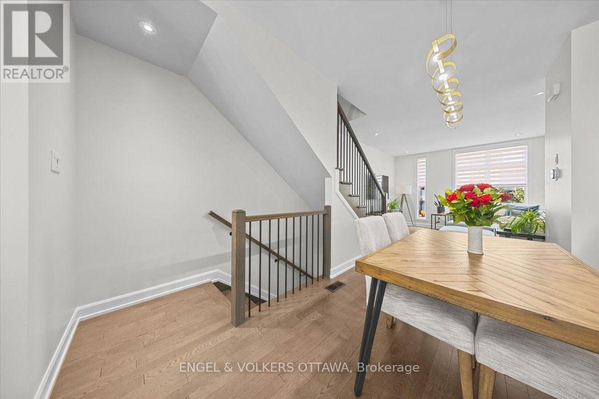 523 De Mazenod Avenue, Ottawa, Ontario  K1S 5P7 - Photo 9 - X13812678