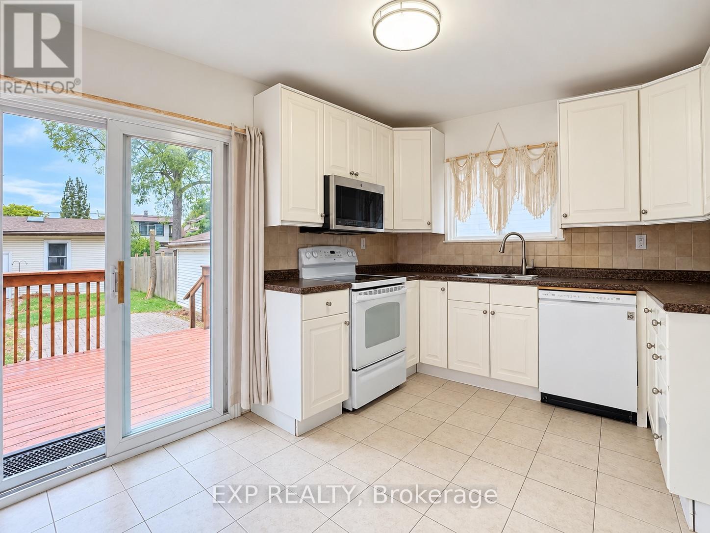 4883 Simcoe Street, Niagara Falls (Cherrywood), Ontario  L2E 1V8 - Photo 14 - X13812722