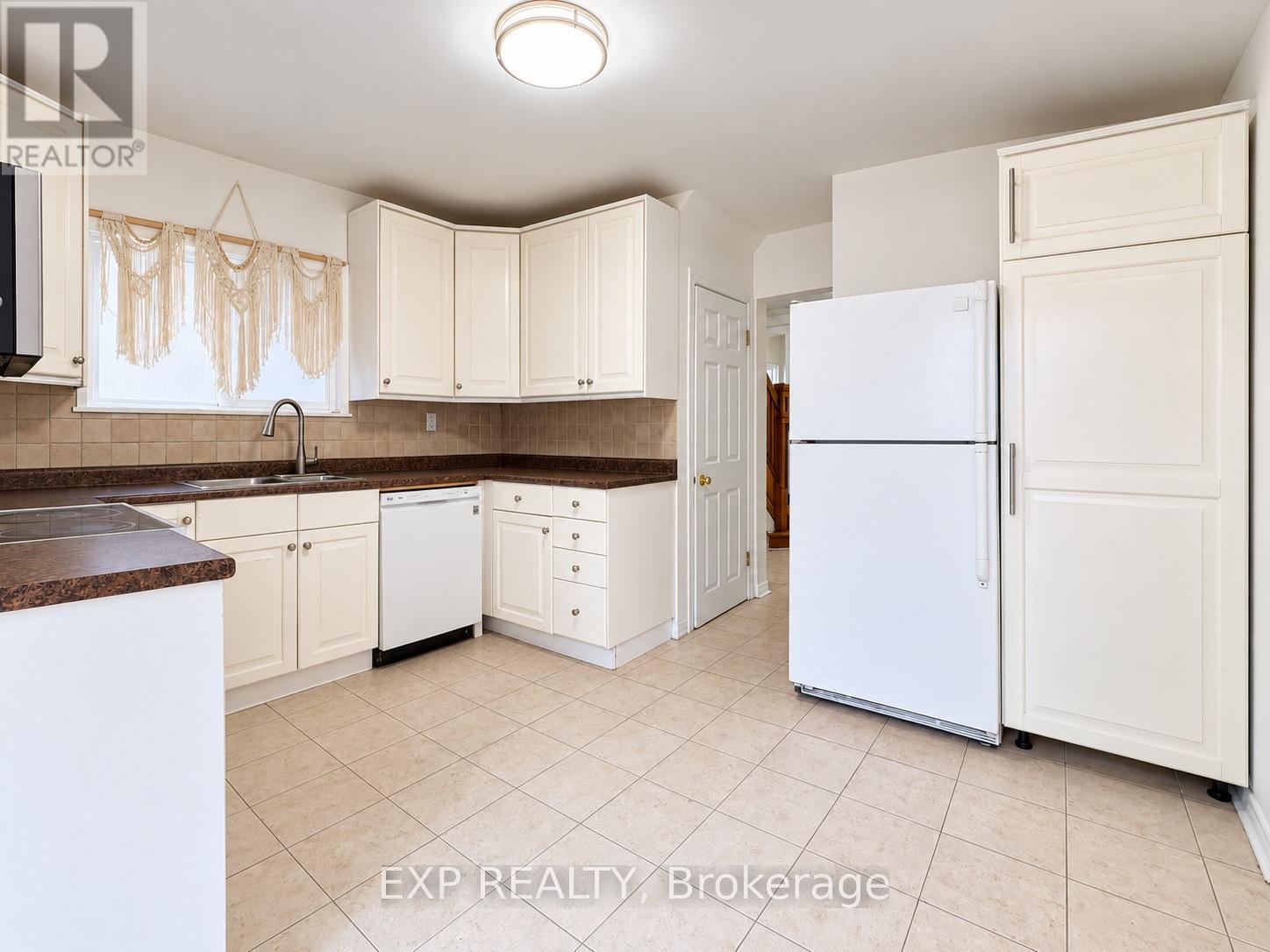 4883 Simcoe Street, Niagara Falls (Cherrywood), Ontario  L2E 1V8 - Photo 17 - X13812722