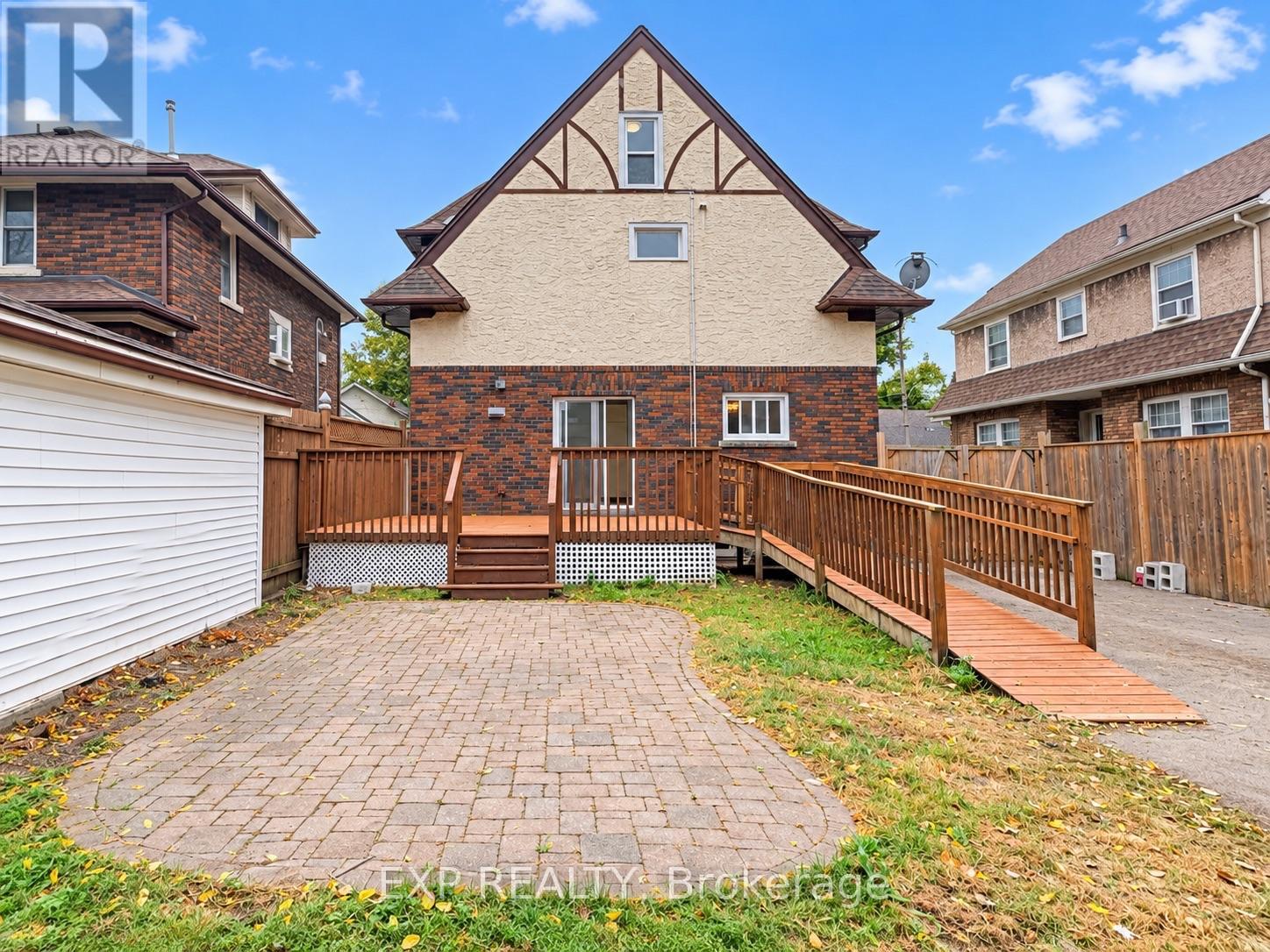 4883 Simcoe Street, Niagara Falls (Cherrywood), Ontario  L2E 1V8 - Photo 2 - X13812722