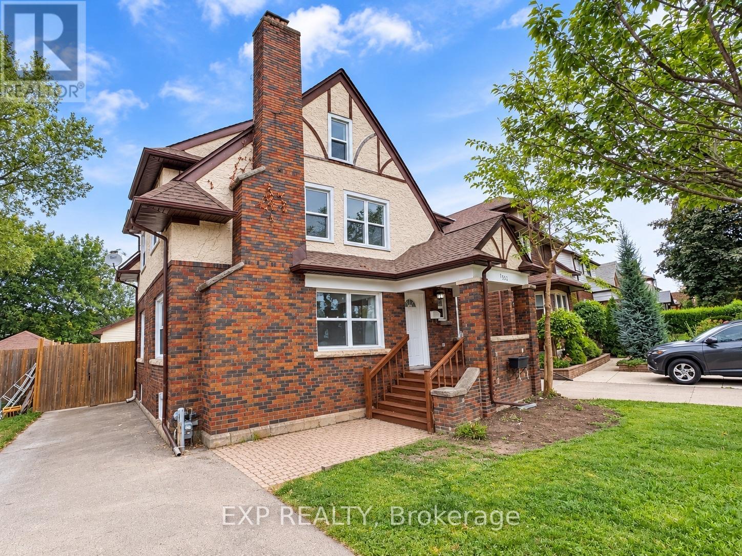 4883 Simcoe Street, Niagara Falls (Cherrywood), Ontario  L2E 1V8 - Photo 5 - X13812722