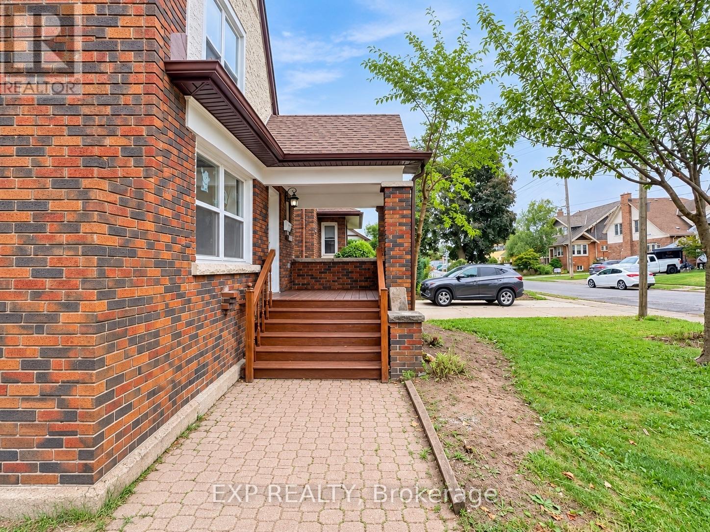 4883 Simcoe Street, Niagara Falls (Cherrywood), Ontario  L2E 1V8 - Photo 6 - X13812722