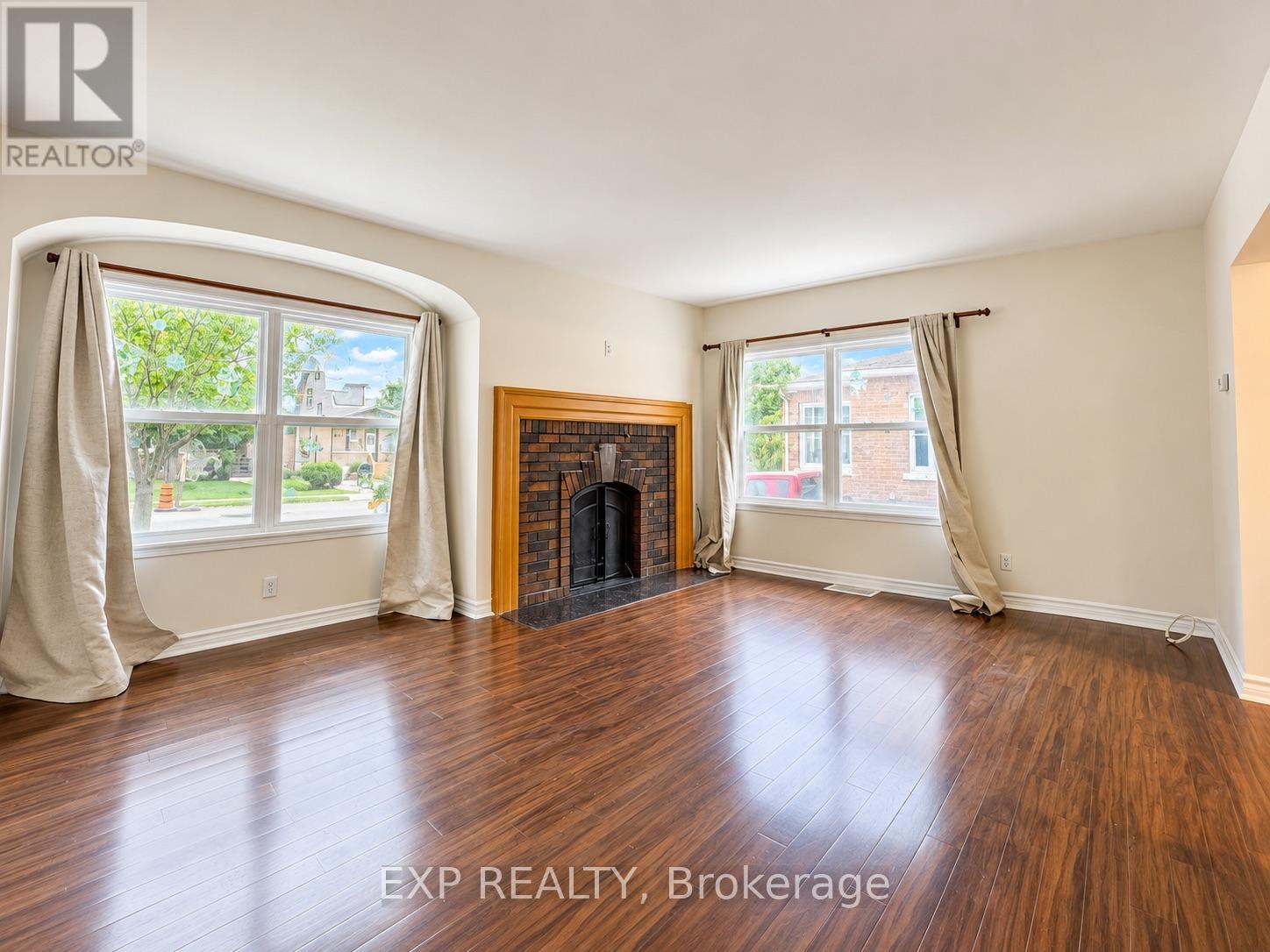 4883 Simcoe Street, Niagara Falls (Cherrywood), Ontario  L2E 1V8 - Photo 9 - X13812722