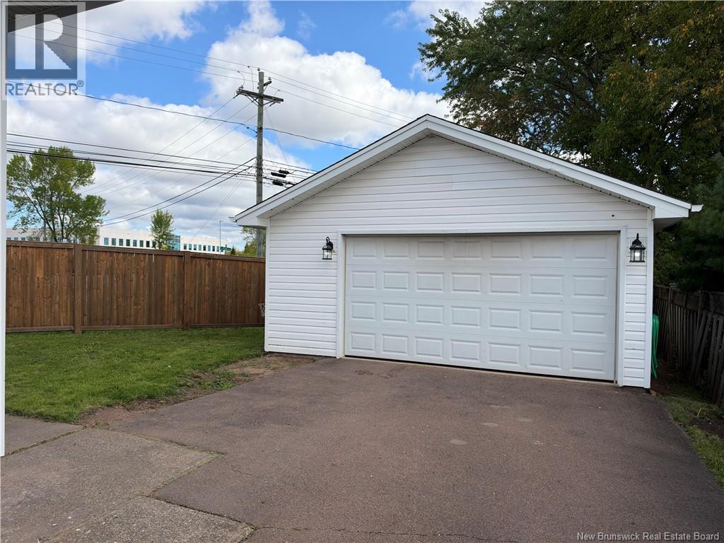 85 Ninth Street, Moncton, New Brunswick  E1E 3E5 - Photo 32 - NB148299