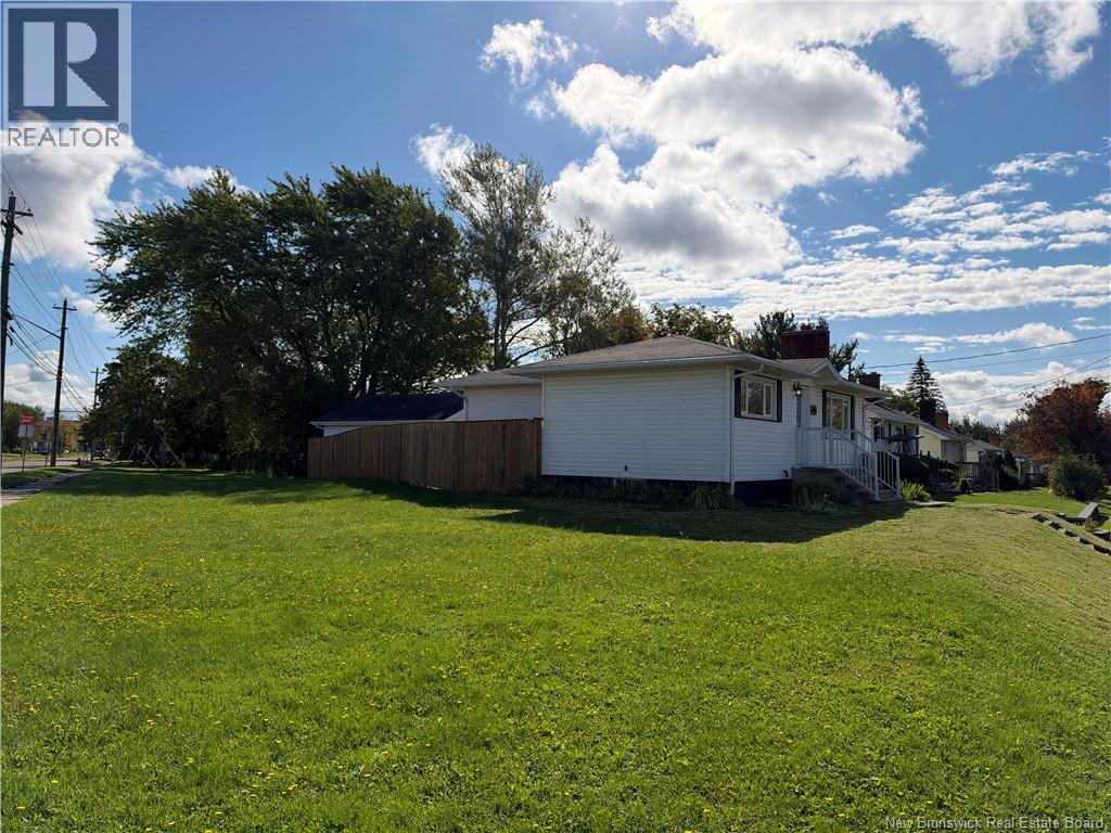 85 Ninth Street, Moncton, New Brunswick  E1E 3E5 - Photo 5 - NB148299