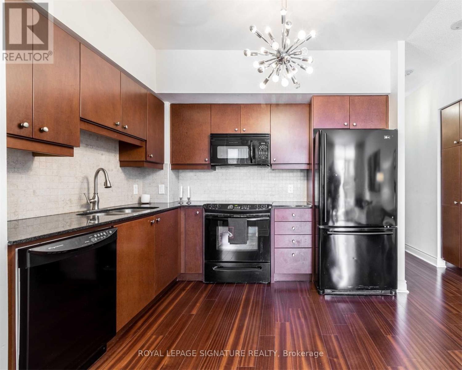 212 - 1105 Leslie Street, Toronto (Banbury-Don Mills), Ontario  M3C 4G9 - Photo 10 - C13812656