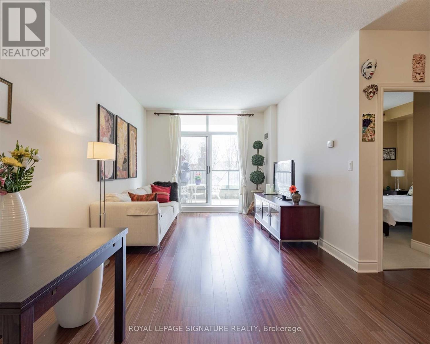 212 - 1105 Leslie Street, Toronto (Banbury-Don Mills), Ontario  M3C 4G9 - Photo 7 - C13812656