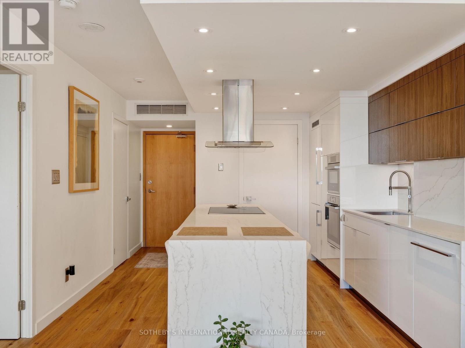 906 - 550 Queens Quay W, Toronto, Ontario  M5V 3M8 - Photo 10 - C13812718