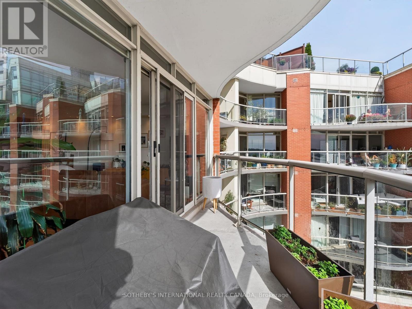 906 - 550 Queens Quay W, Toronto, Ontario  M5V 3M8 - Photo 35 - C13812718