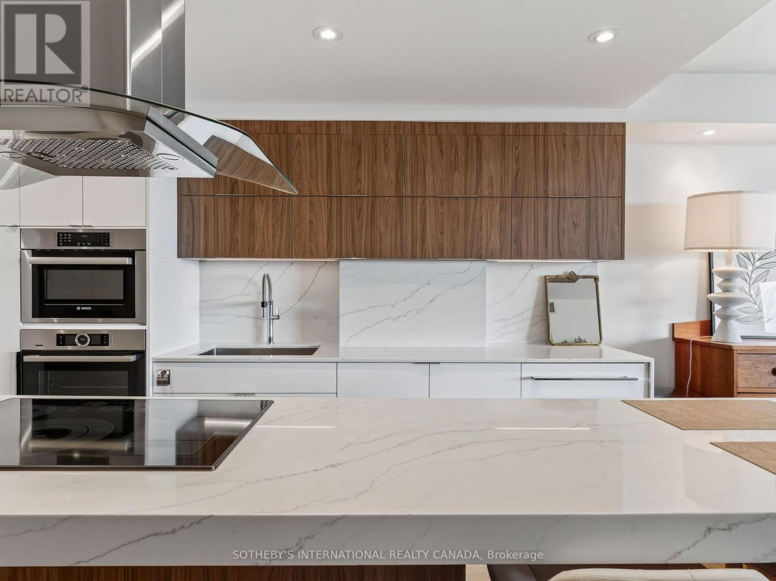 906 - 550 Queens Quay W, Toronto, Ontario  M5V 3M8 - Photo 6 - C13812718