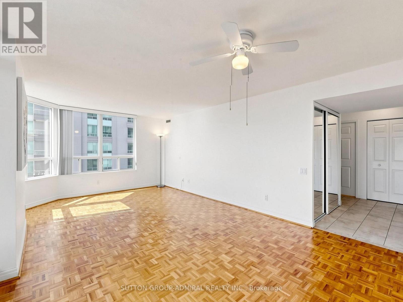 1004 - 2 Covington Road, Toronto, Ontario  M6A 3E2 - Photo 10 - C13812732