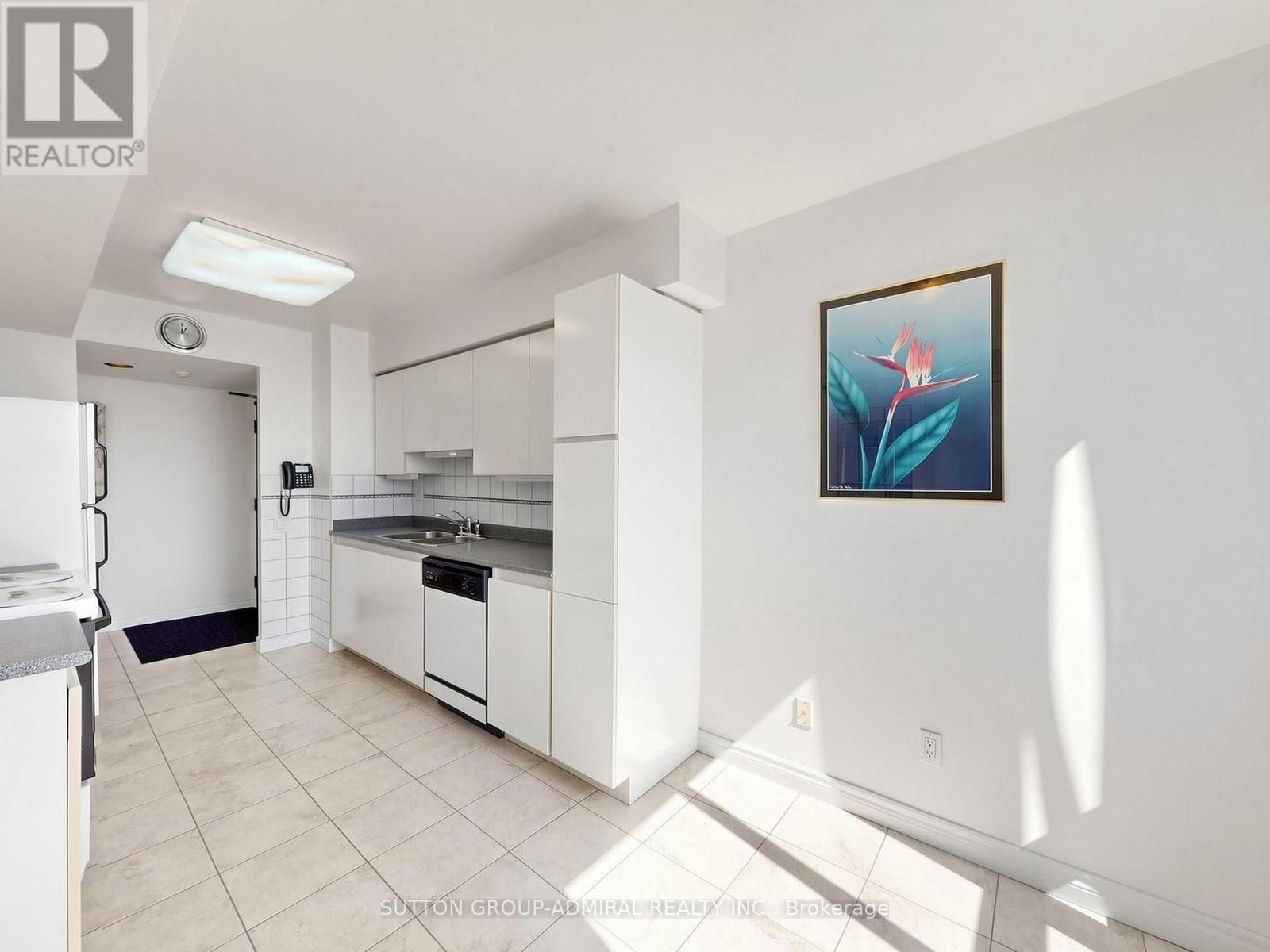 1004 - 2 Covington Road, Toronto, Ontario  M6A 3E2 - Photo 21 - C13812732