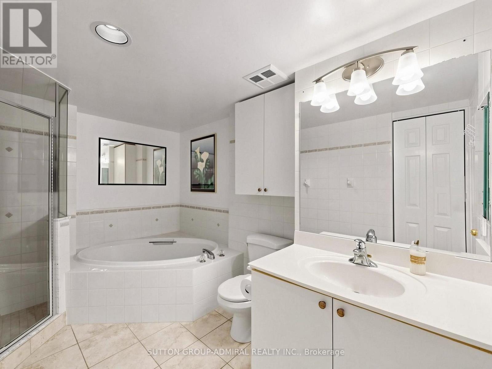 1004 - 2 Covington Road, Toronto, Ontario  M6A 3E2 - Photo 34 - C13812732