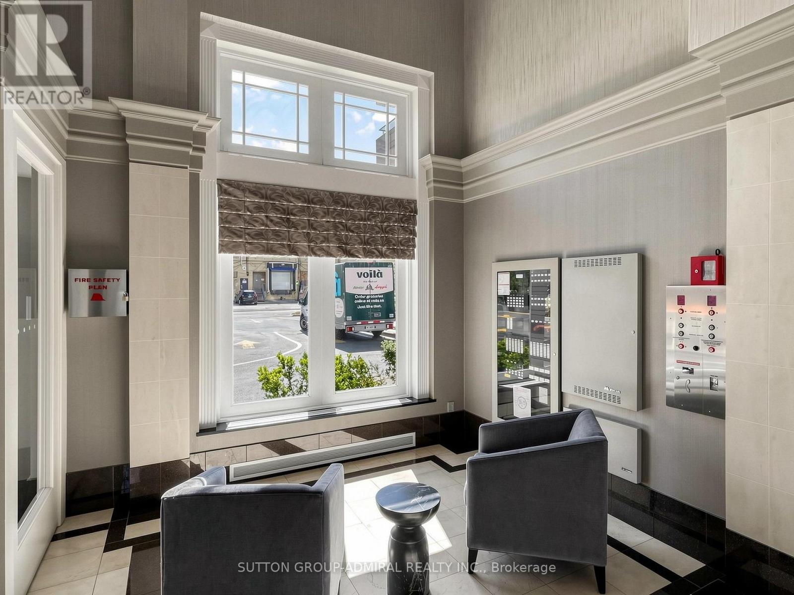 1004 - 2 Covington Road, Toronto, Ontario  M6A 3E2 - Photo 6 - C13812732