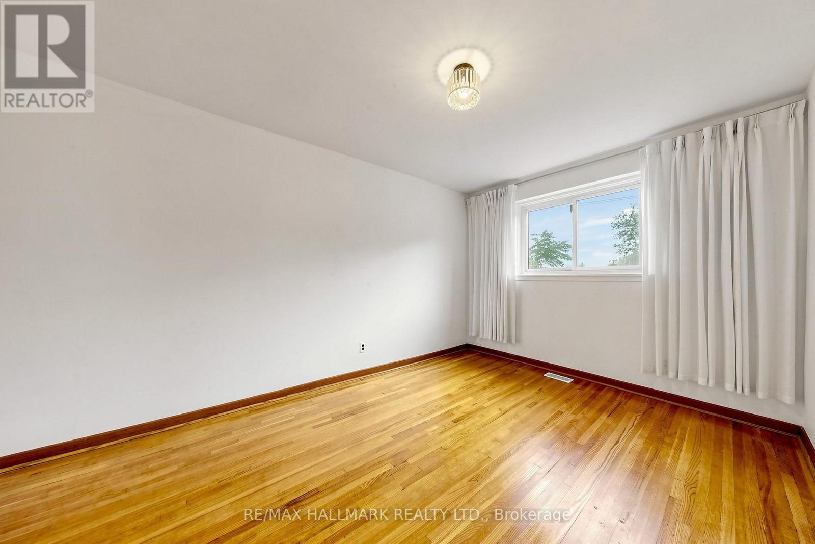 205 Vauxhall Drive, Toronto, Ontario  M1P 1R6 - Photo 19 - E13812626