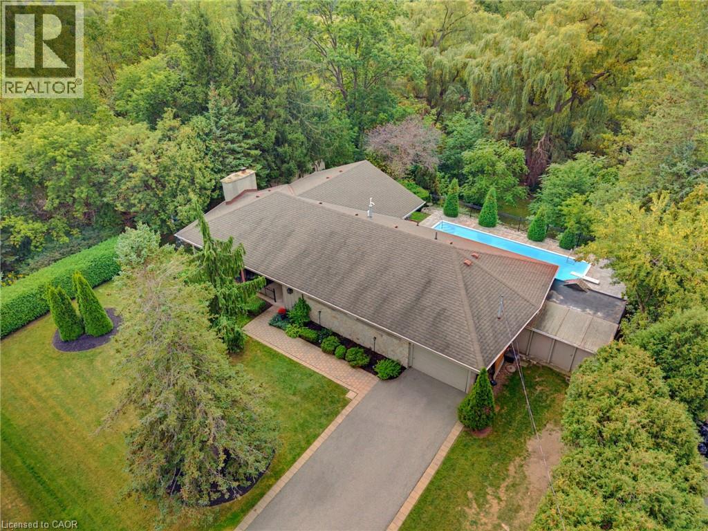 1316 Nevarc Drive, Burlington, Ontario  L7P 0T4 - Photo 2 - 40862866