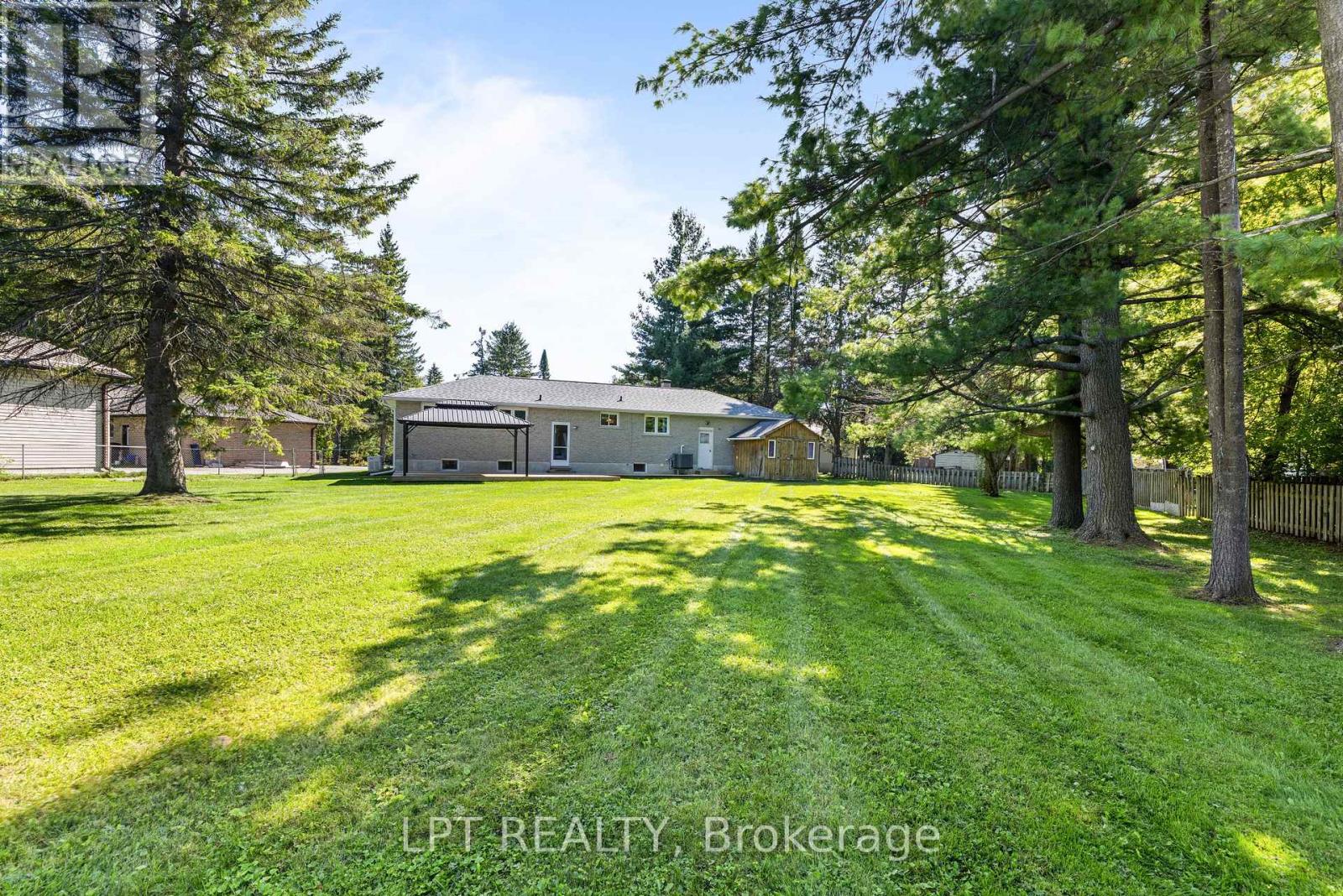 40 Rosemary Lane, Georgina, Ontario  L0E 1N0 - Photo 2 - N13812670