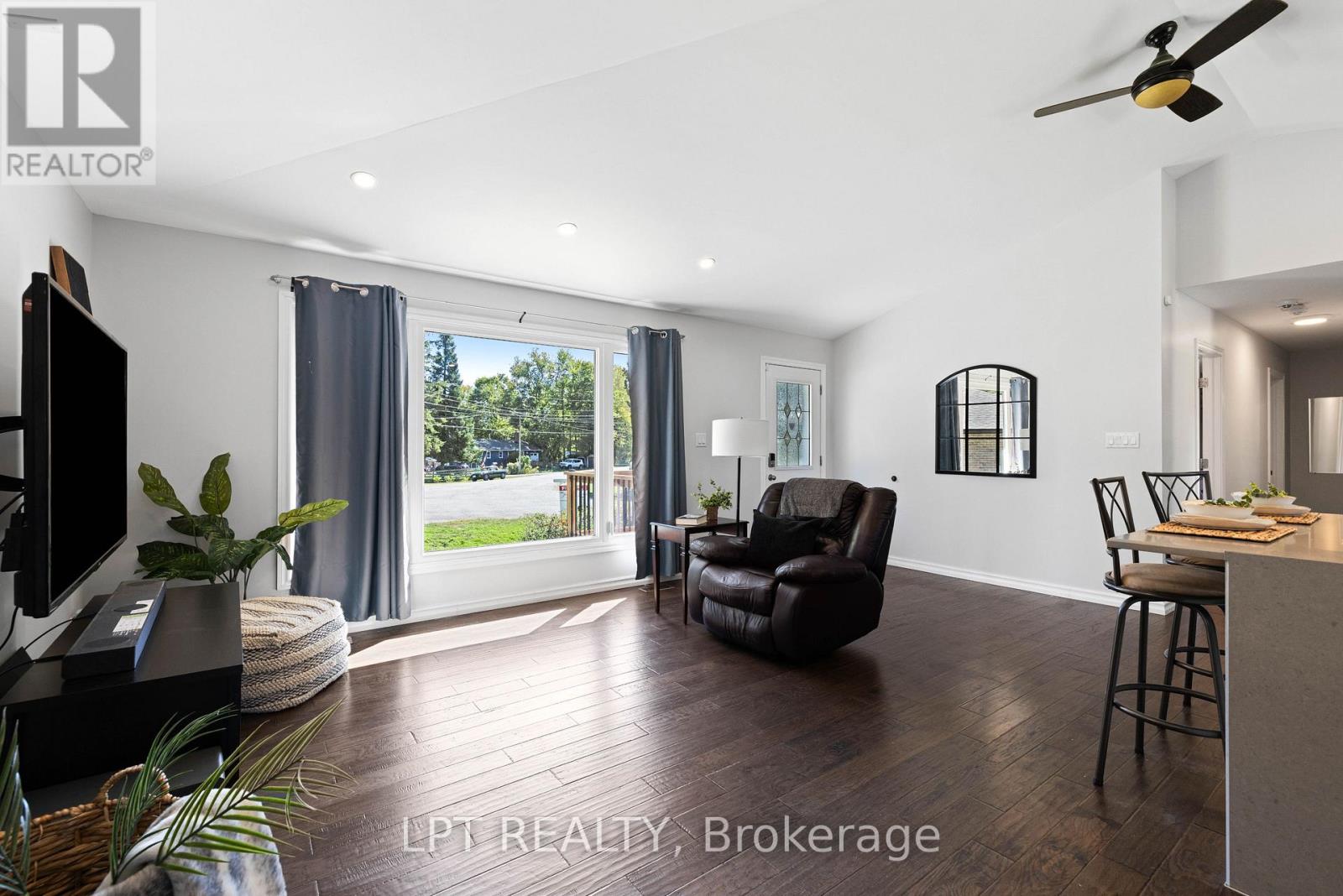 40 Rosemary Lane, Georgina, Ontario  L0E 1N0 - Photo 6 - N13812670
