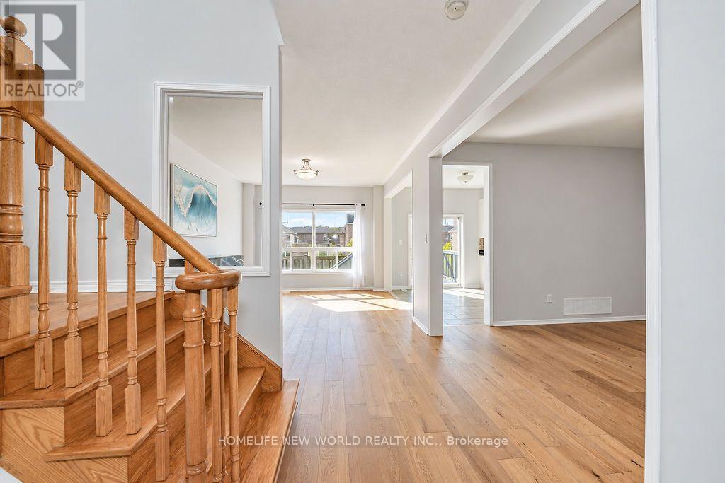 59 Wheelwright Drive, Richmond Hill, Ontario  L4E 5A1 - Photo 5 - N13812686