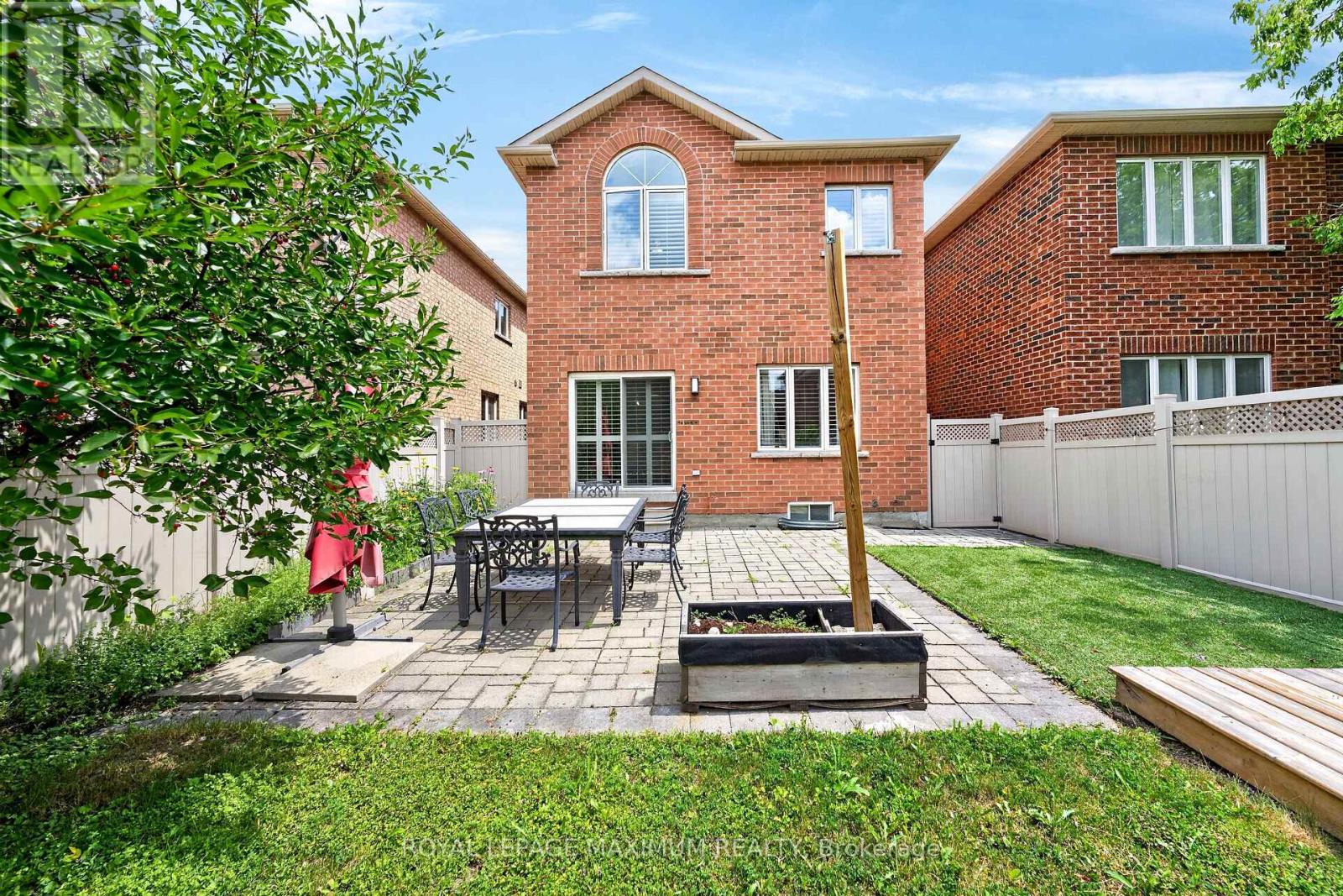95 White Beach Crescent, Vaughan, Ontario L6A 0R2 - Photo 35 - N13812742