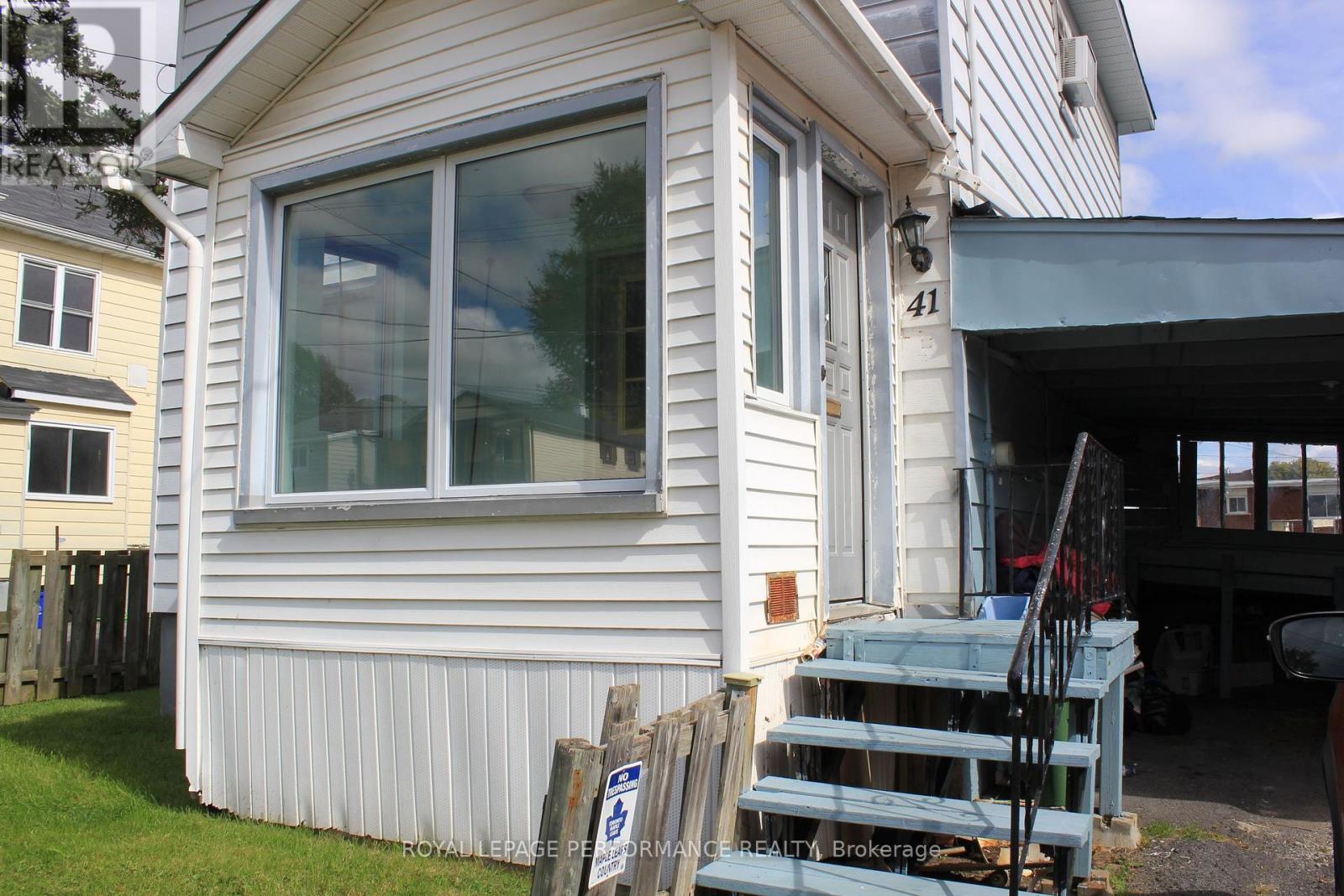 41 Lefebvre Avenue, Cornwall, Ontario  K6H 5G3 - Photo 2 - X13812624