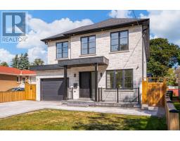 5 BRADBURY CRESCENT, Toronto, Ontario