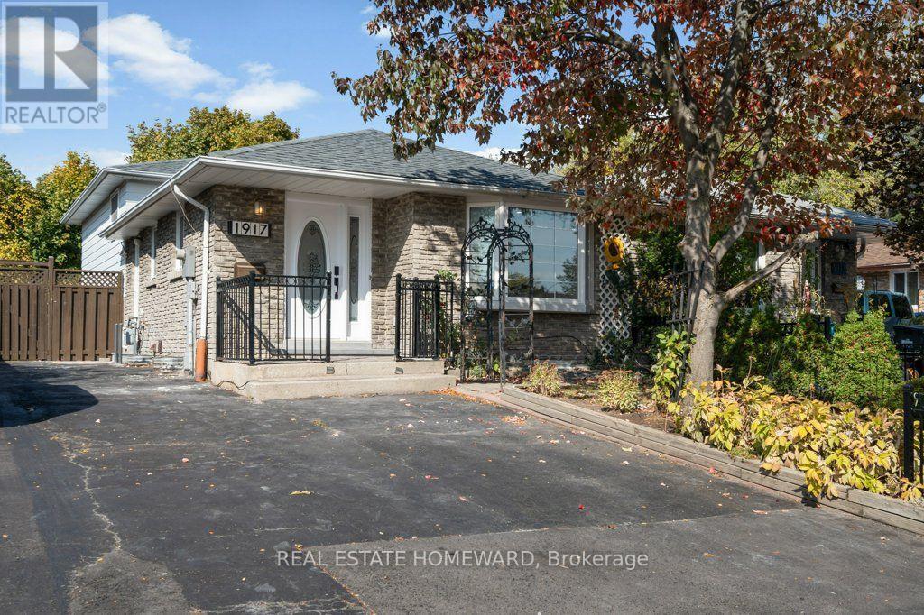 Ground - 1917 Bonnymede Drive, Mississauga, Ontario  L5J 1E2 - Photo 3 - W13812634